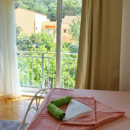 Marana Gostinjska kuća