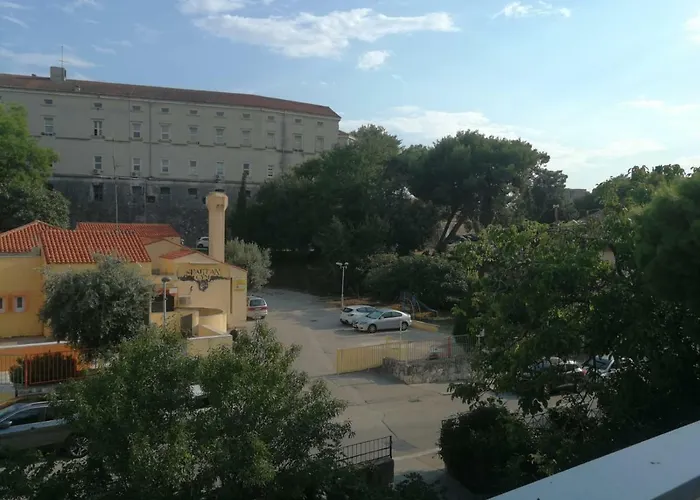 Marana Πανσιόν 3*